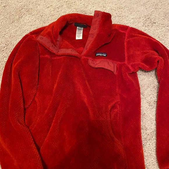 Patagonia small red pullover - Picture 4 of 4